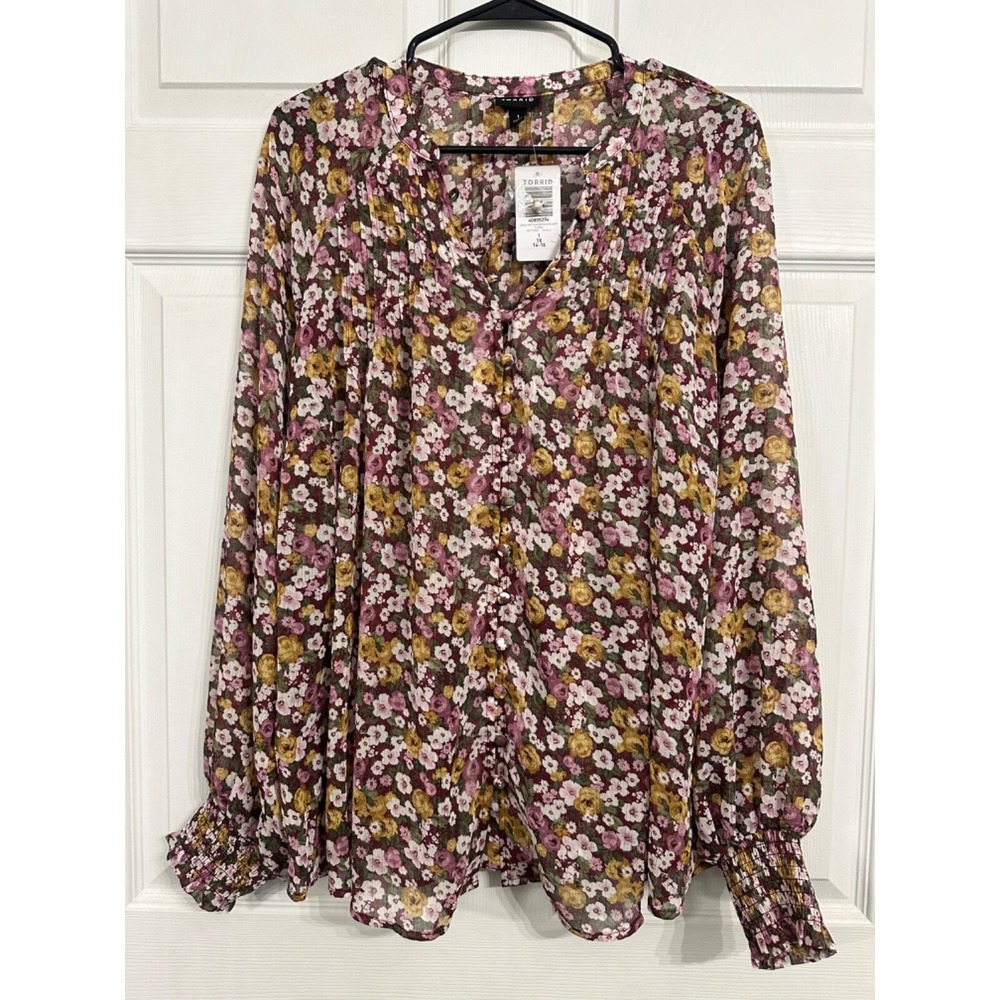 NWT Torrid Size 1 14/16 Sheer Floral Crinkle Chiffon Blouson Sleeve Blouse